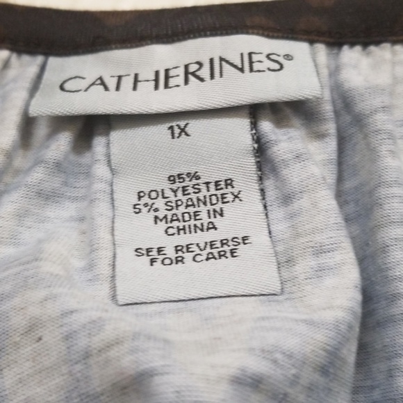 Ladies Top - Picture 2 of 3